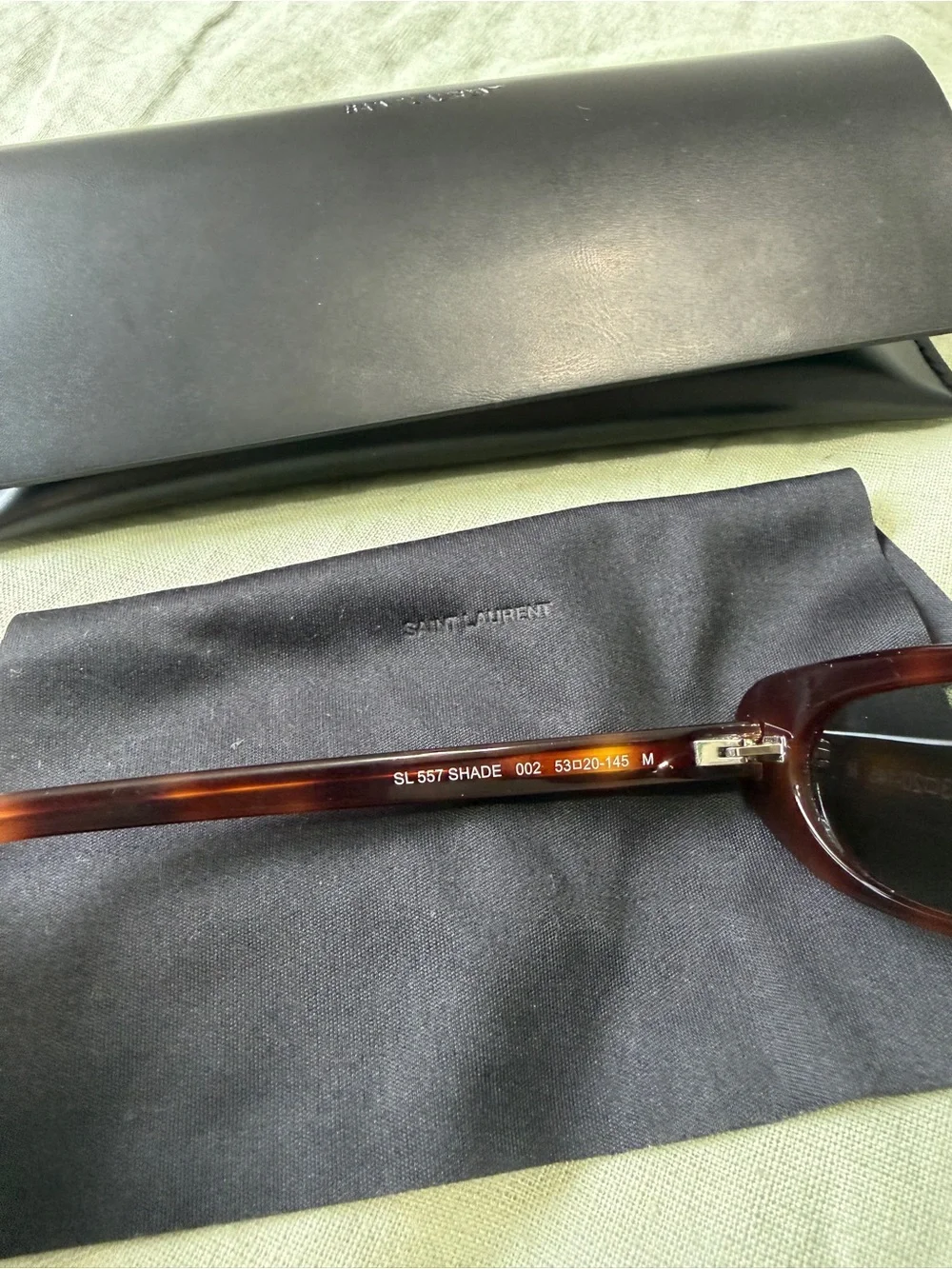 Saint Laurent SL 557 Havana and Brown color